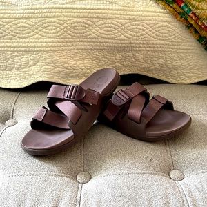 Women’s size 9 Chaco sandals